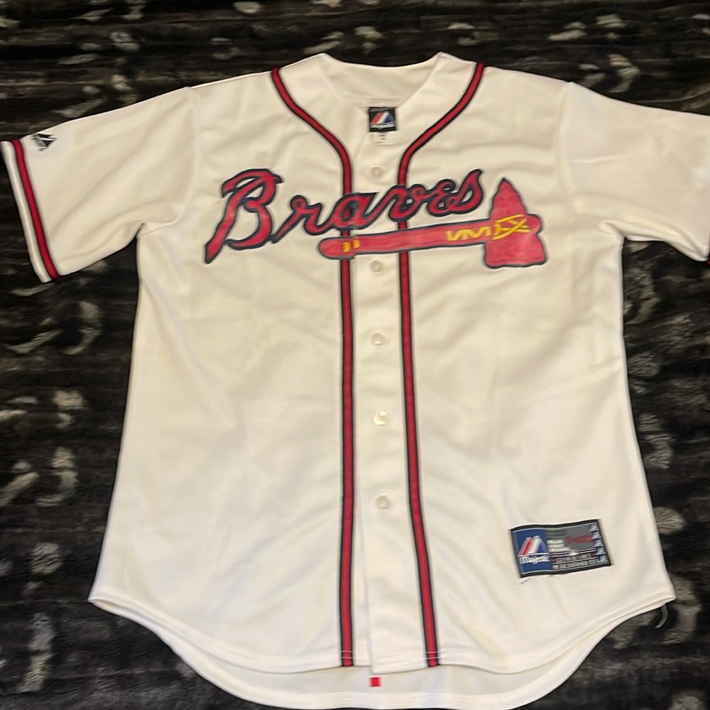 Majestic Atlanta Braves White Red Button-Up Jersey